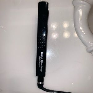 BabyBliss Pro flatiron  🖤